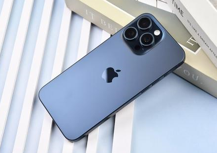 浩口镇苹果维修点分享iPhone 15 Pro Max屏幕更换全新实操风险 